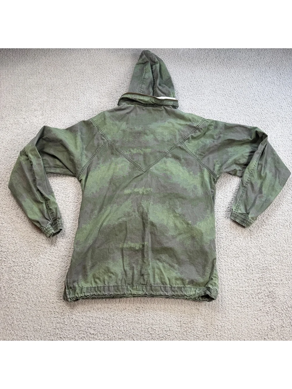 Vintage Burton Surfwear For Snowboarders & Friends Camo Hooded Anorak Jacket S
